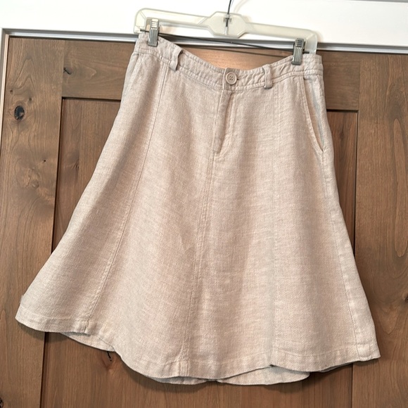 The Territory Ahead Dresses & Skirts - The Territory Ahead 100% linen Skirt womens 8 A Line knee length 90’s Y2K beige